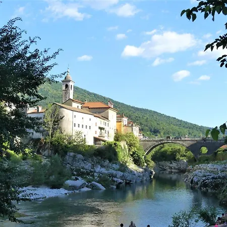 House By The Stream In Soca Valley - Happy Semesterbostad Avce