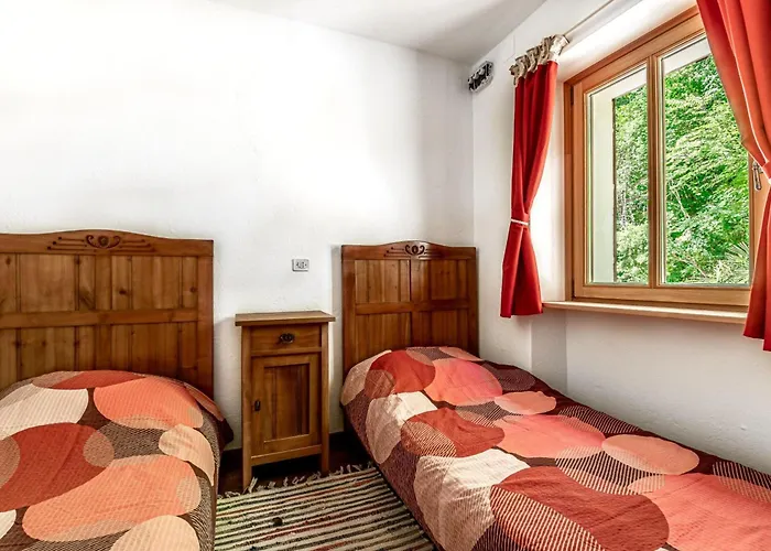 House By The Stream - Happy Dom wakacyjny *