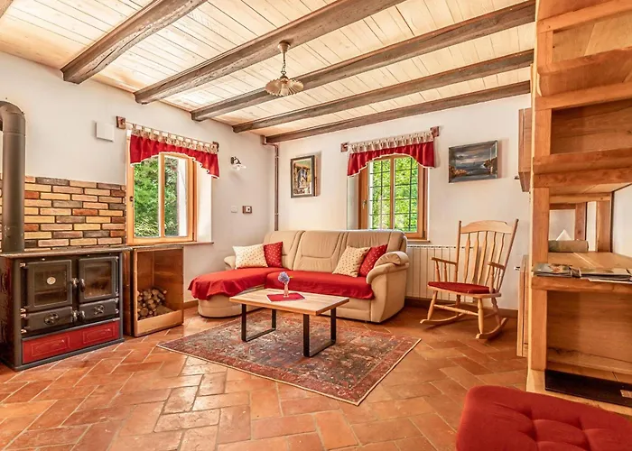 Dom wakacyjny House By The Stream - Happy Avce