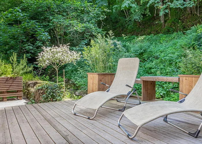 Dom wakacyjny House By The Stream - Happy Avce